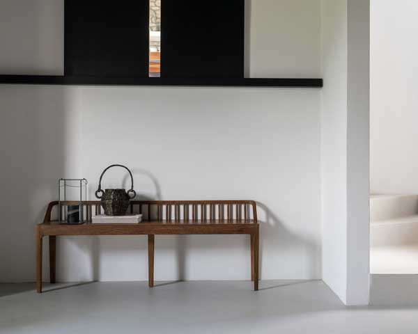 Penkki Spindle 150 x 35 cm, tiikki