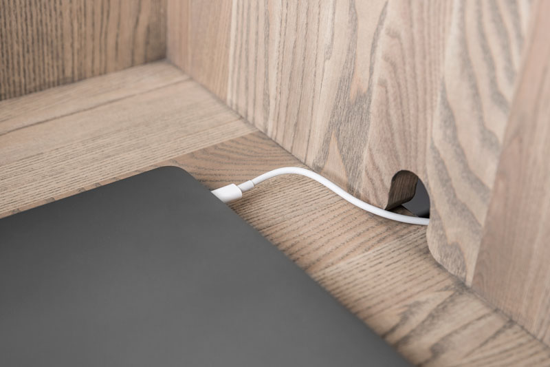 Työpöytä Velvet, tammi