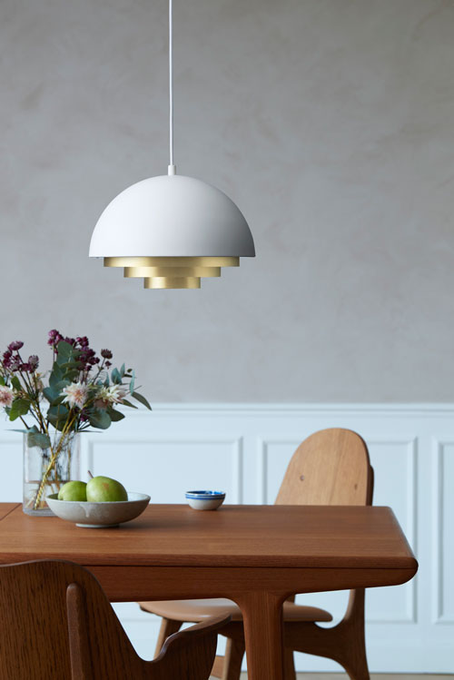 Kattovalaisin Milieu Color Mini, White/Brass