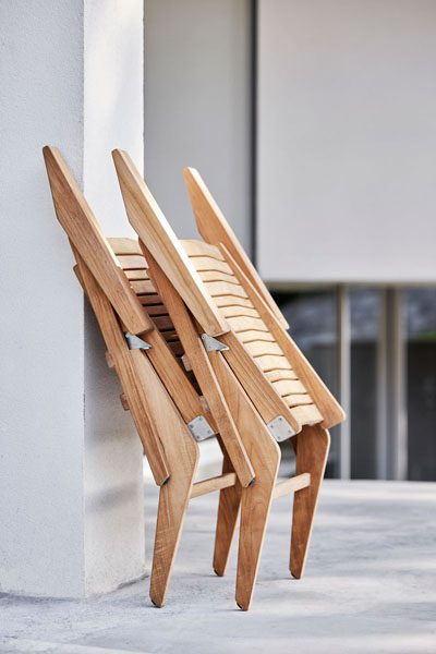 Lepotuoli Flip, tiikki