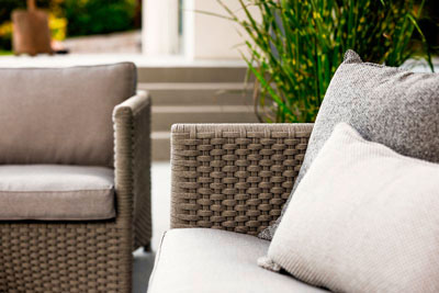 Korkeaselkäinen nojatuoli Diamond, Taupe