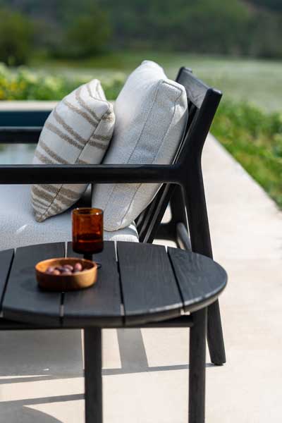 Sivupöytä Quatro Outdoor 59 cm, tiikki, musta